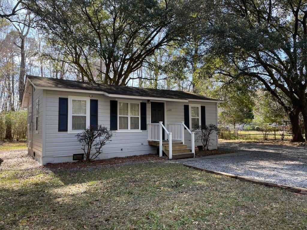 408 Miles Jamison Road Photo 4