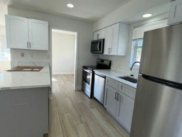 517 96th AVE N, Unit A, NAPLES, FL 34108