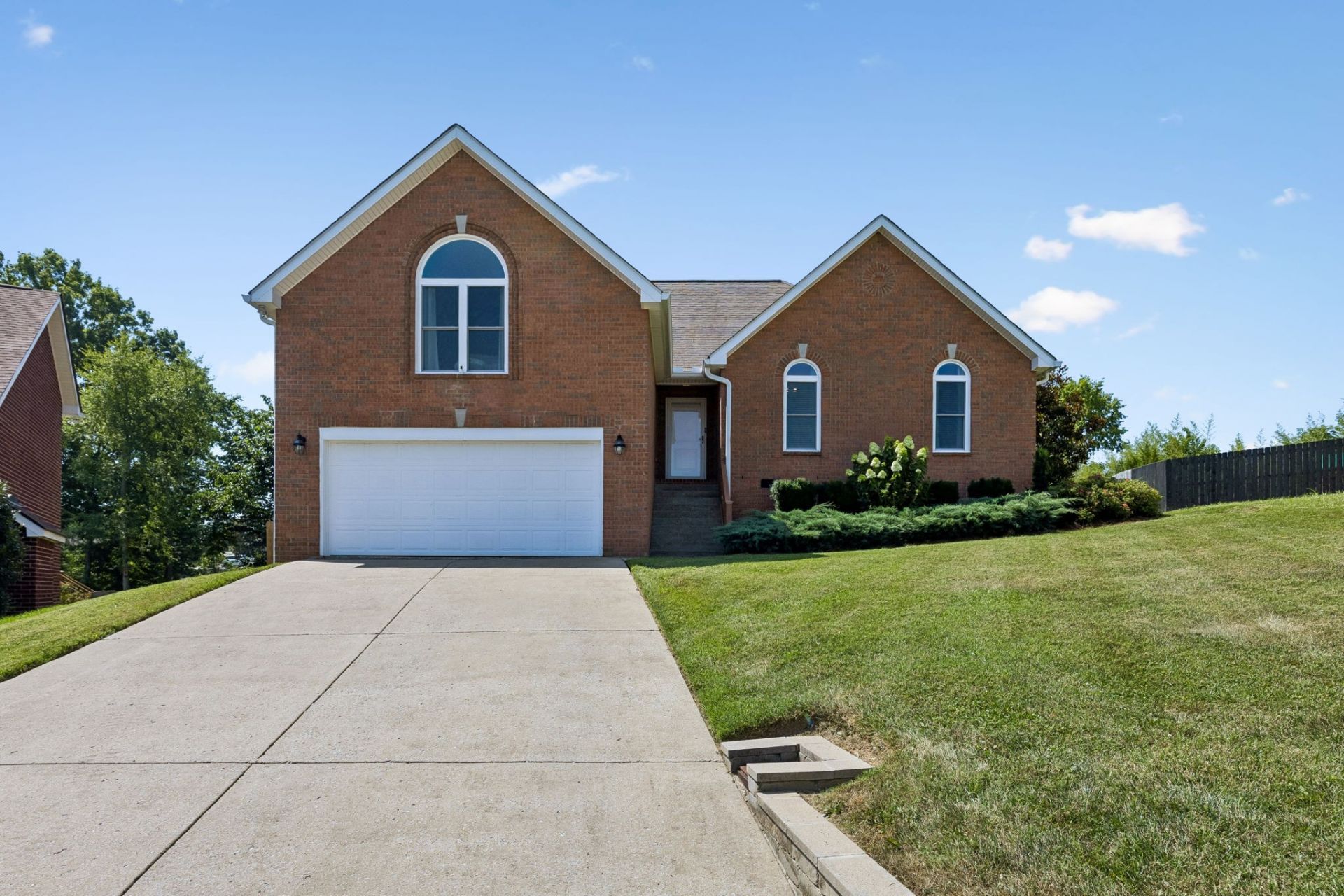 6017 Assault Ct, Mount Juliet, TN 37122 Main Photo