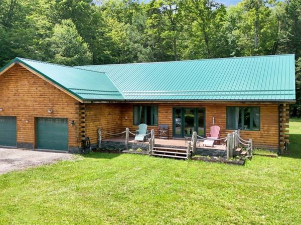 9885 Seymour Street , Houghton, NY 14744