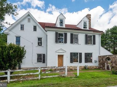 107 OLD LANCASTER ROAD, DEVON, PA 19333