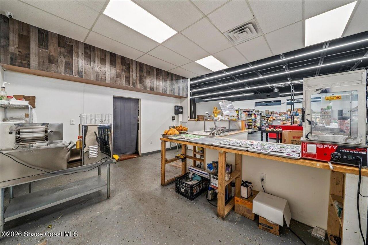 3012 W New Haven Avenue , Melbourne, FL 32904 Photo