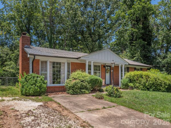 25 Laurel Park Drive , Arden, NC 28704