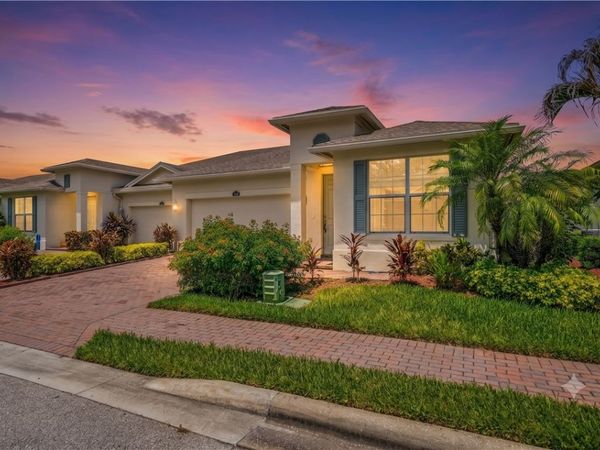 1849 Oak Grove Court, Vero Beach, FL 32966