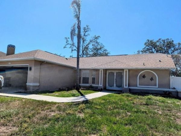8475 BEACH ROAD, SPRING HILL, FL 34606