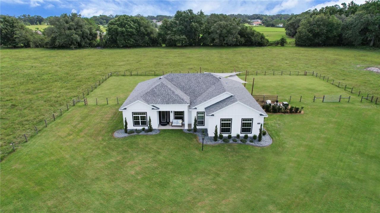 10757 County Road 223, Oxford, FL 34484 Photo