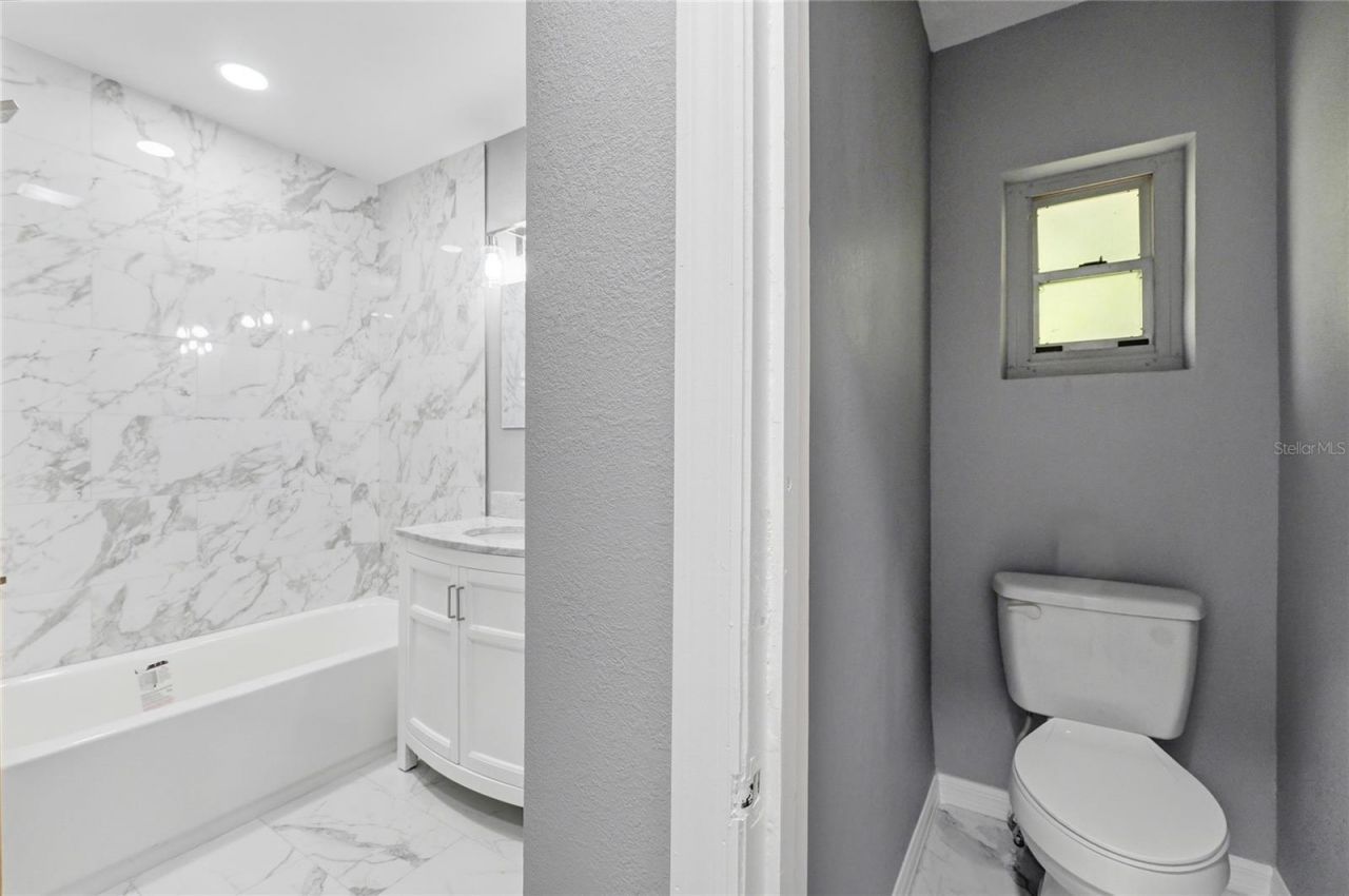 1475 S Lake Howard Drive , Winter Haven, FL 33880 Photo