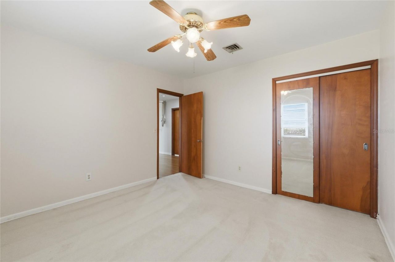 1475 S Lake Howard Drive , Winter Haven, FL 33880 Photo