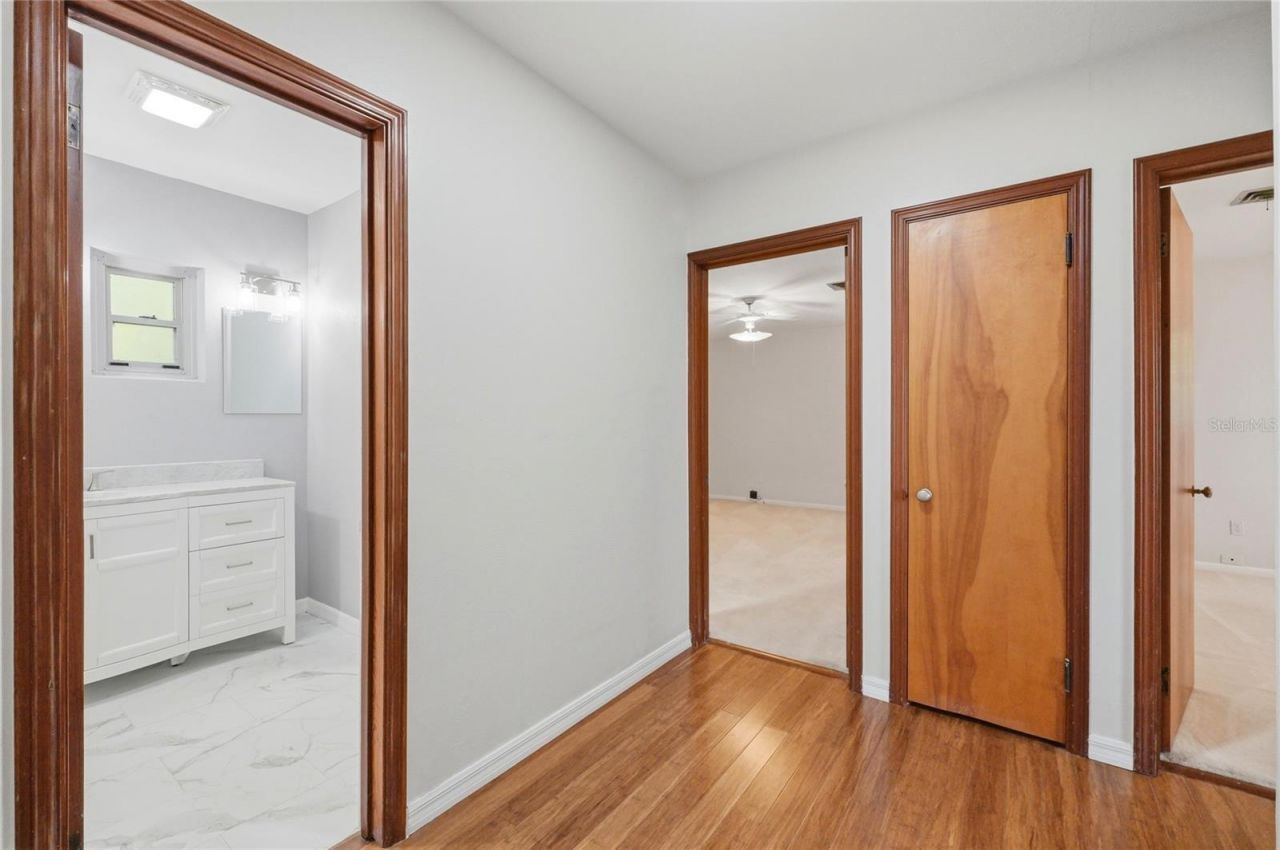1475 S Lake Howard Drive , Winter Haven, FL 33880 Photo