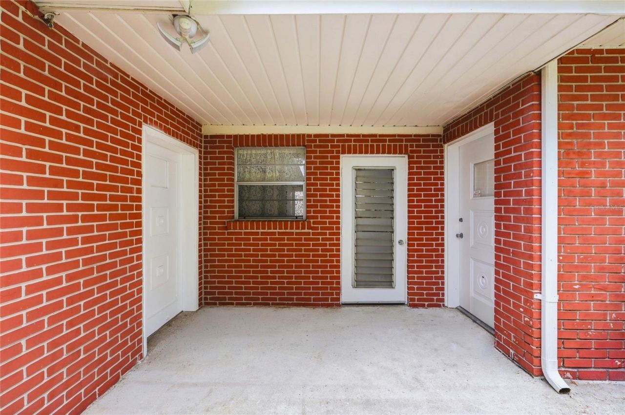 1475 S Lake Howard Drive , Winter Haven, FL 33880 Photo