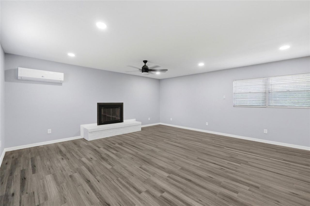 1475 S Lake Howard Drive , Winter Haven, FL 33880 Photo
