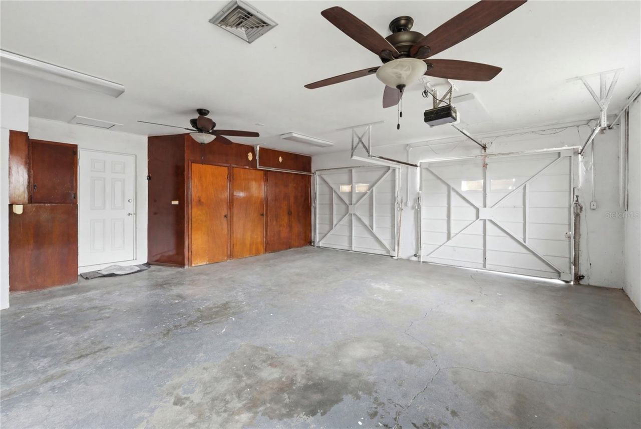 1475 S Lake Howard Drive , Winter Haven, FL 33880 Photo