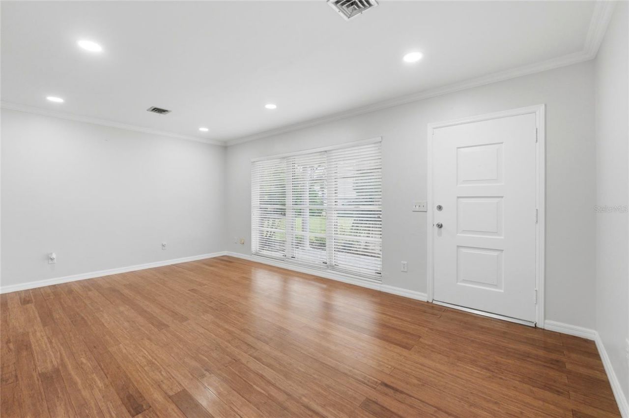 1475 S Lake Howard Drive , Winter Haven, FL 33880 Photo
