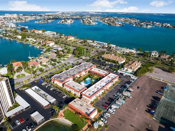 10365 PARADISE BOULEVARD , Unit 16, TREASURE ISLAND, FL 33706