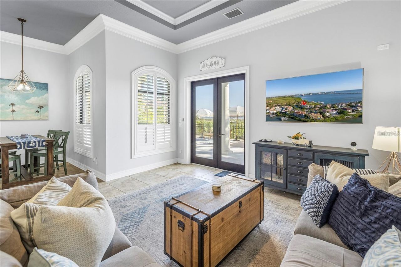 4133 Causeway Vista Drive, Tampa, FL 33615 Photo