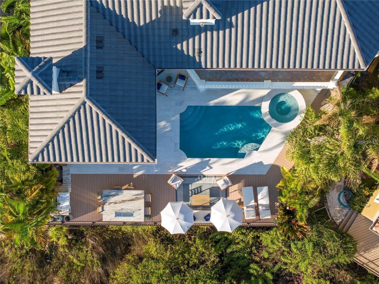 4133 Causeway Vista Drive, Tampa, FL 33615 Photo