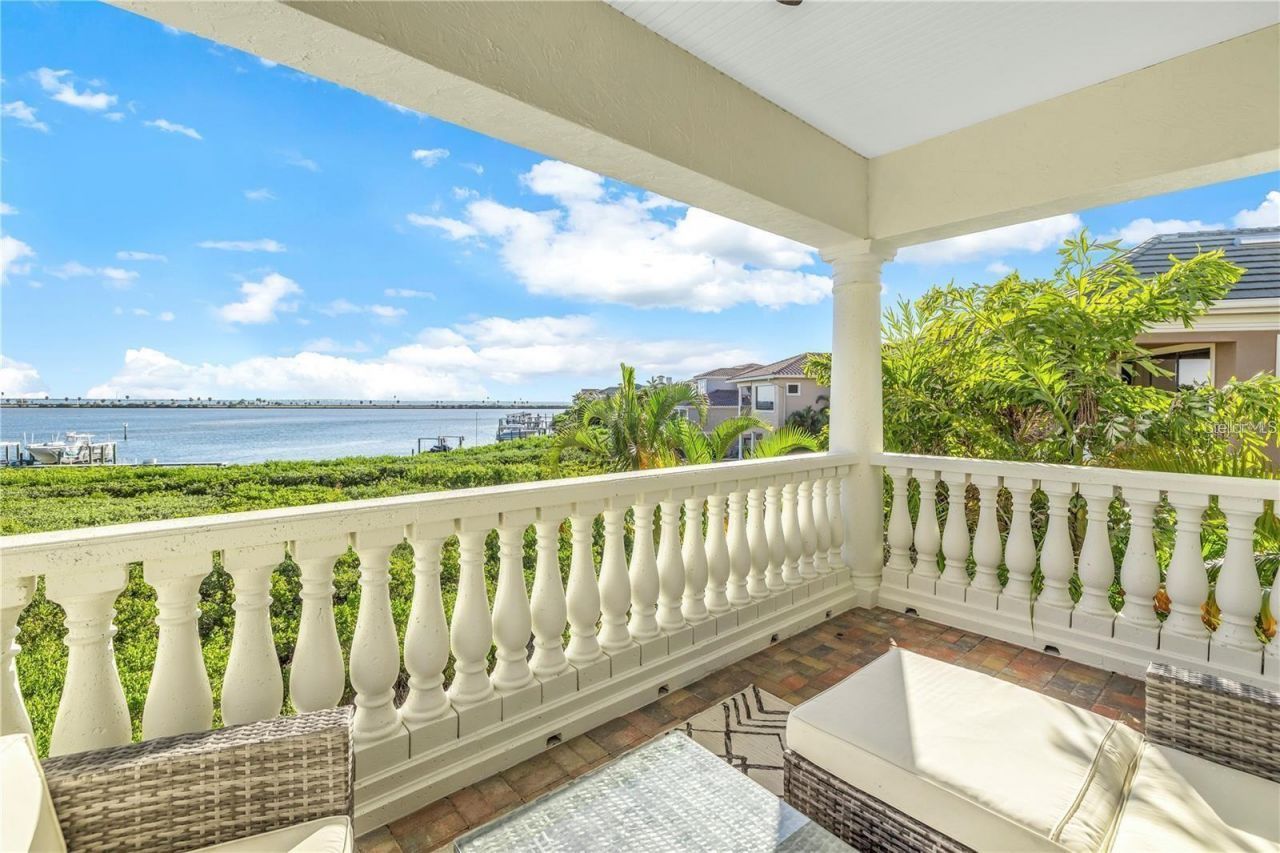 4133 Causeway Vista Drive, Tampa, FL 33615 Photo