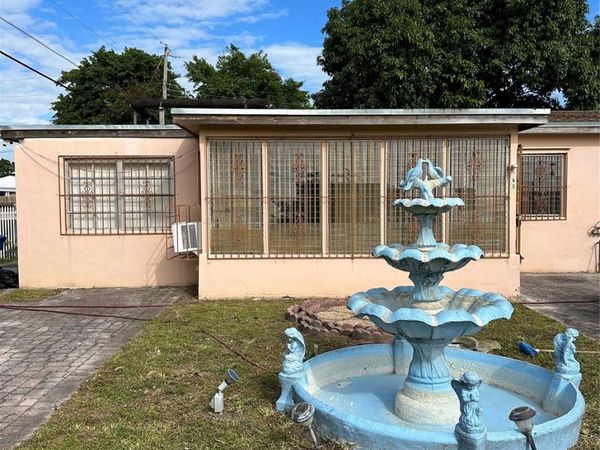 Miami Gardens, FL 33169