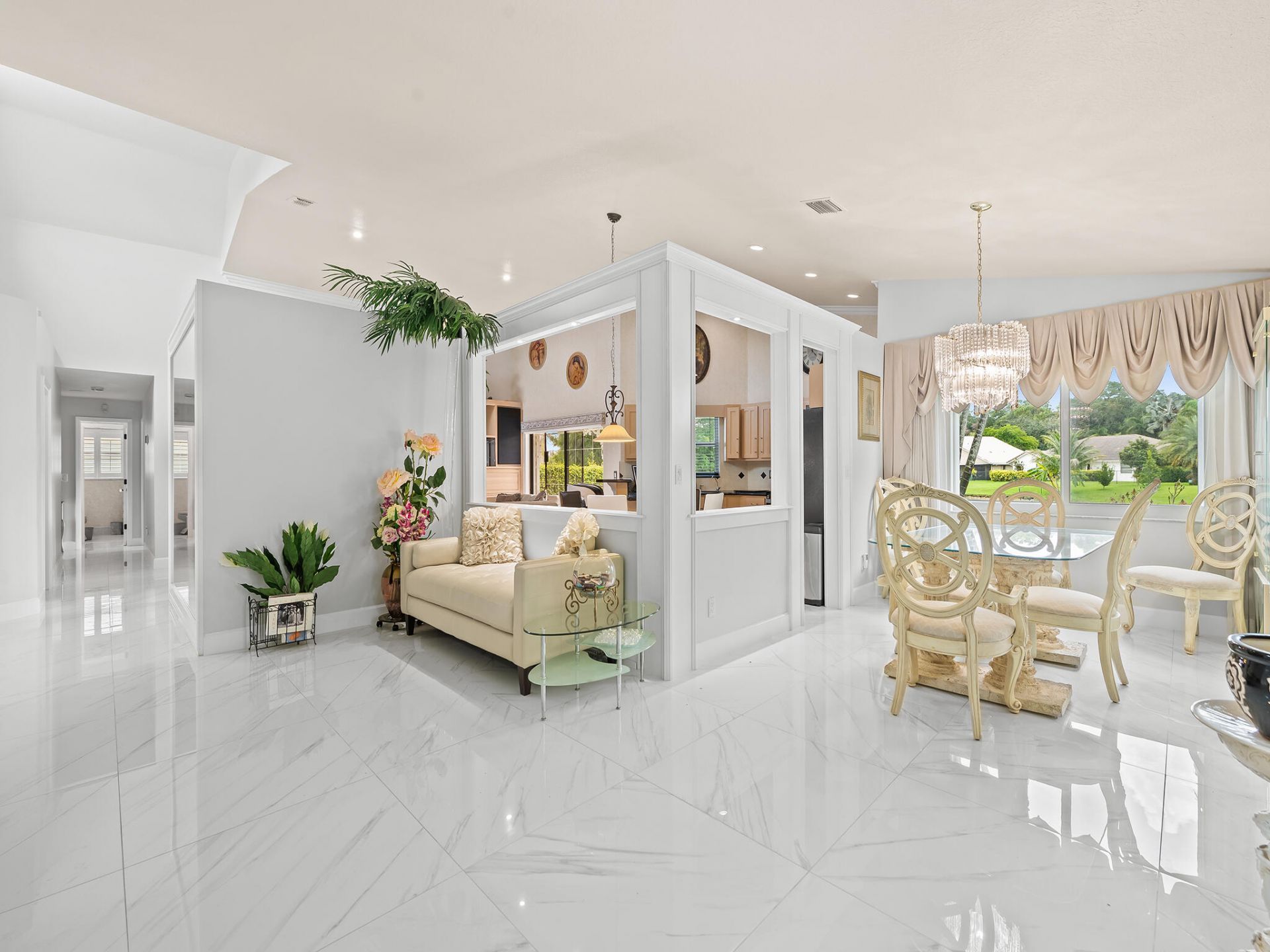 1750 W Oak Knoll Circle, Davie, FL 33324 Photo