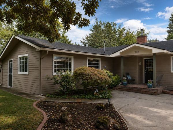 2618 Syringa Drive, Medford, OR 97501