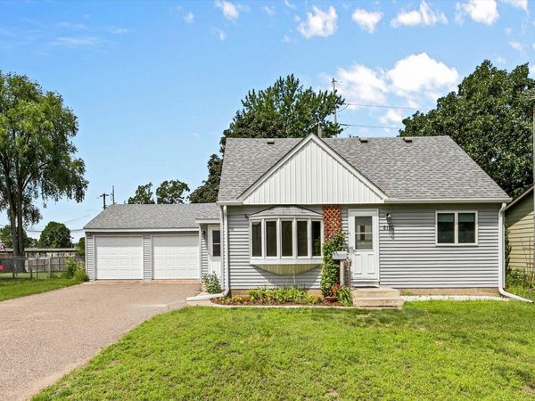 6110 Starlite Boulevard NE, Fridley, MN 55432