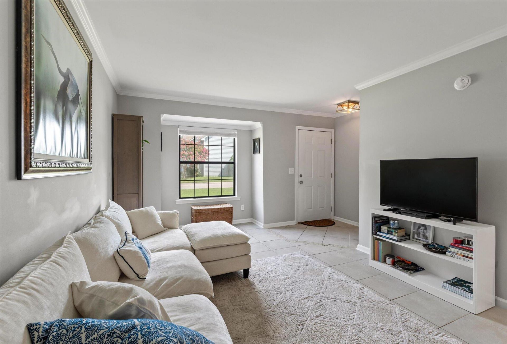 1694 Hunters Run Drive Photo 2
