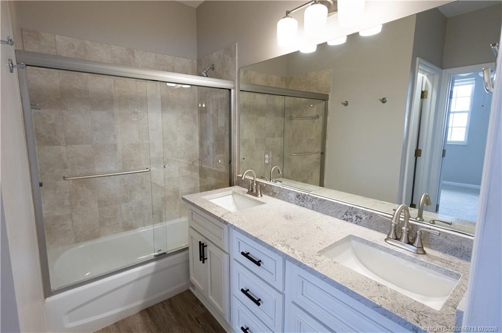 101 SE Ocean Boulevard , Unit UN305, Stuart, FL 34994 Photo