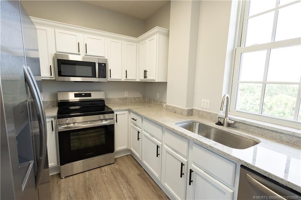 101 SE Ocean Boulevard , Unit UN305, Stuart, FL 34994 Photo