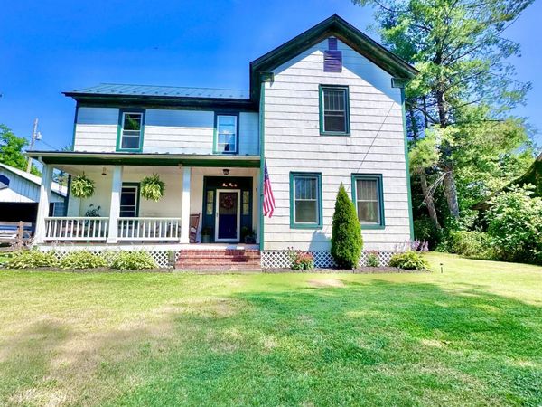 24 Tunnel Hill RD, Millboro, VA 24460