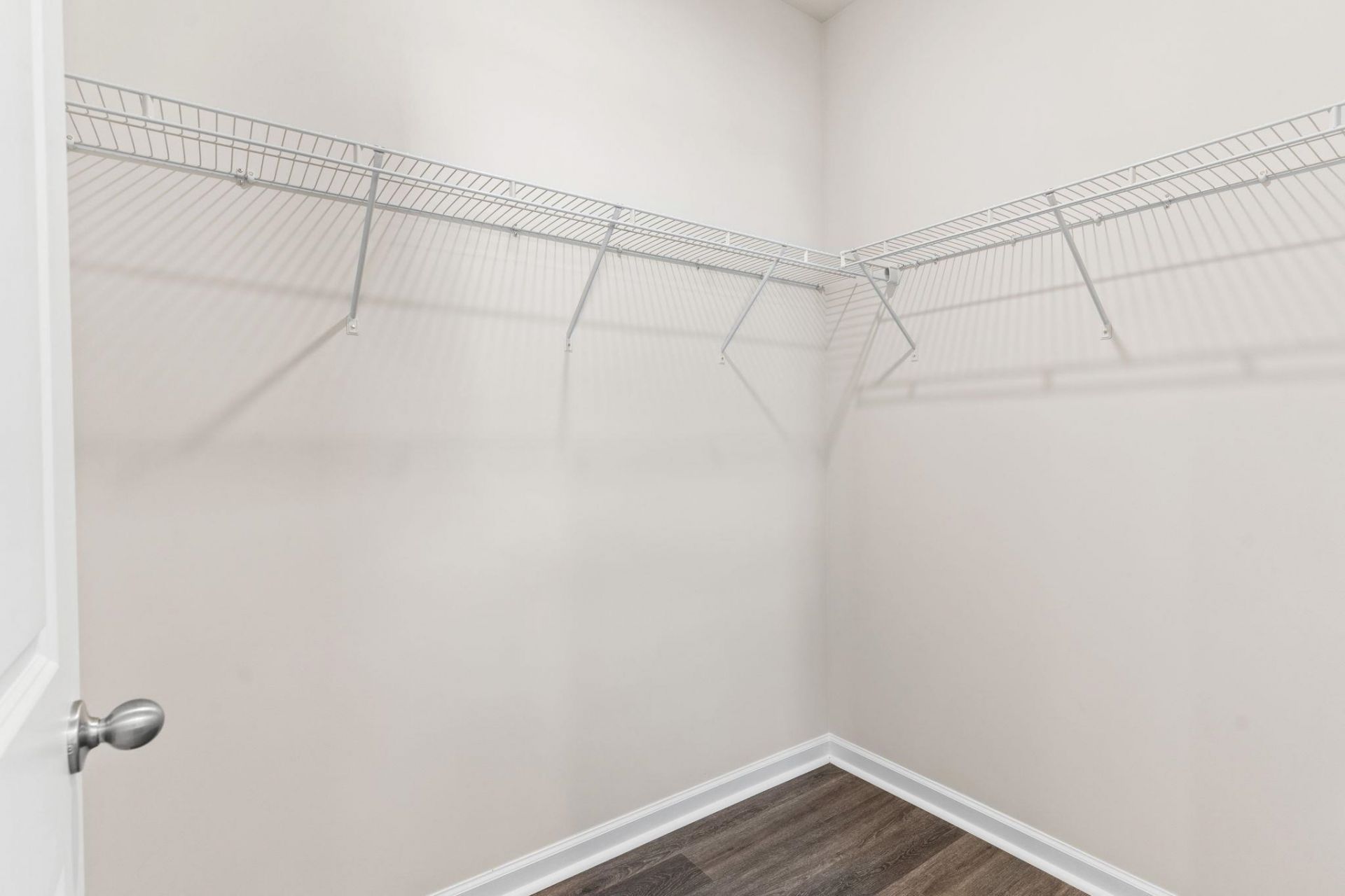 306 Ridley St Photo 23