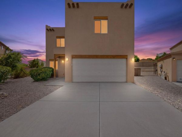 979 Dry Creek Court NE, Rio Rancho, NM 87144