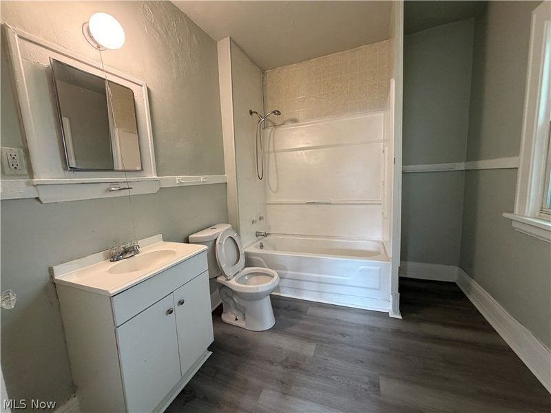 3038 E 116th Street, Cleveland, OH 44120 Photo 11