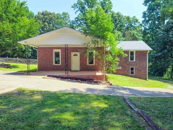 20126 Sandlin Road, Elkmont, AL 35620