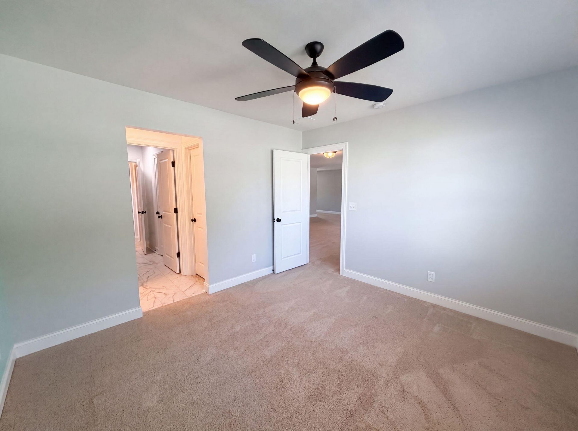 203 Plowden Mill Court Photo 14
