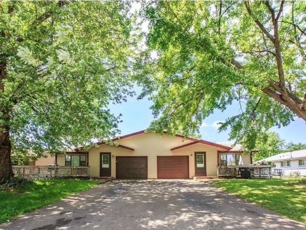 8225 June Avenue N, Brooklyn Park, MN 55443