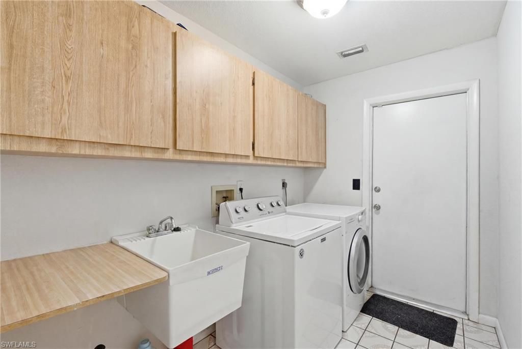 2200 Jasper Ave , Fort Myers, FL 33907 Photo