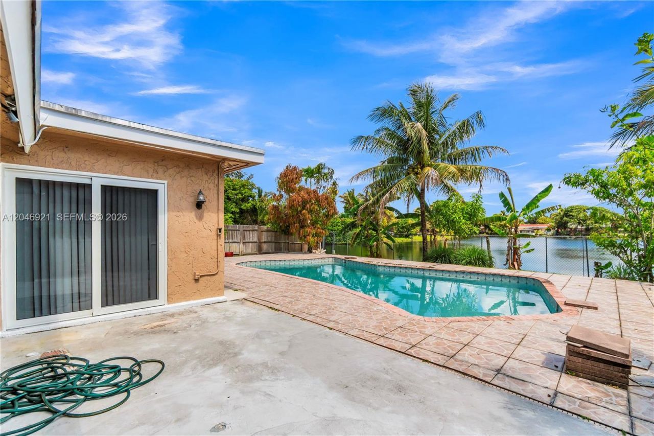 7421 SW 14th Ct , North Lauderdale, FL 33068 Photo