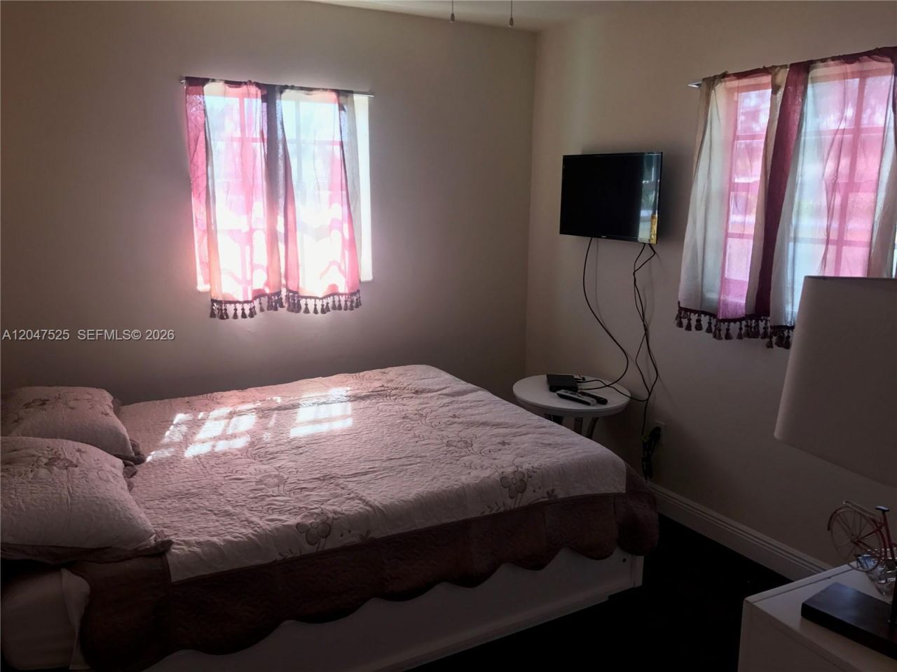 20200 NE 14th Ave , Miami, FL 33179 Photo