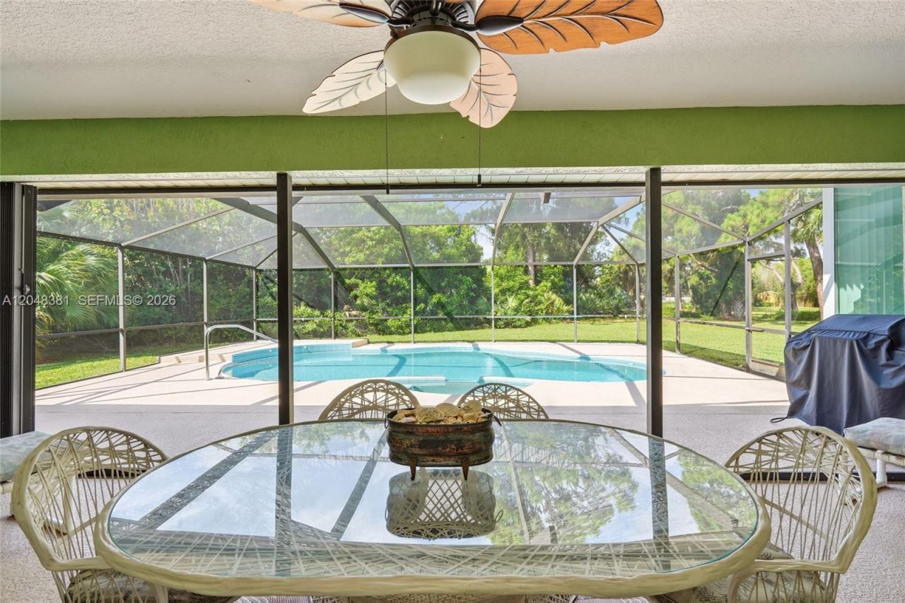 2472 SE Hillard Rd , Port Saint Lucie, FL 34952 Photo