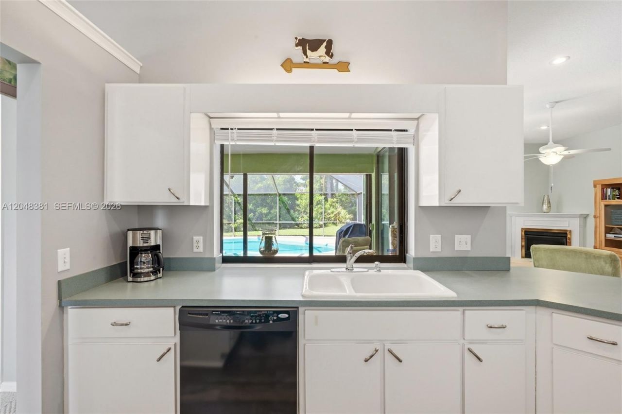 2472 SE Hillard Rd , Port Saint Lucie, FL 34952 Photo