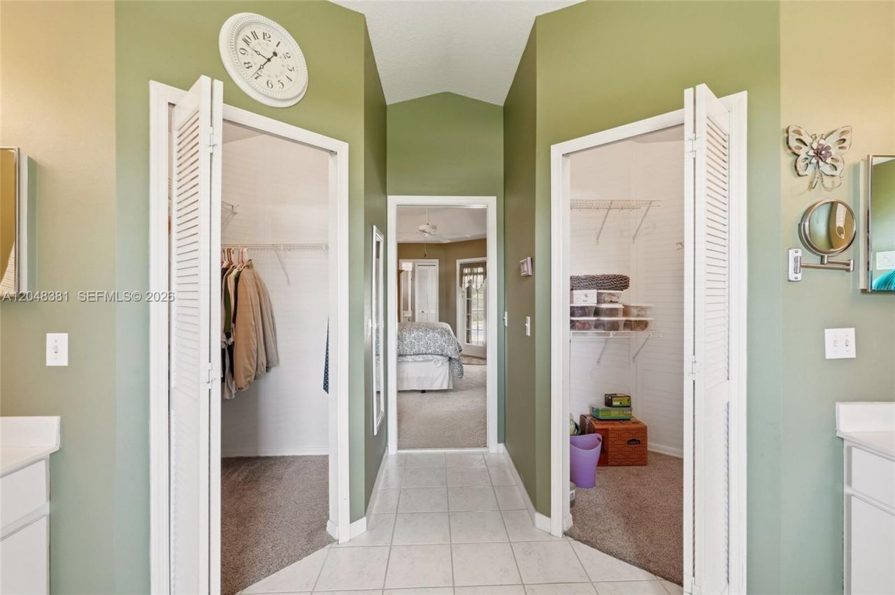 2472 SE Hillard Rd , Port Saint Lucie, FL 34952 Photo
