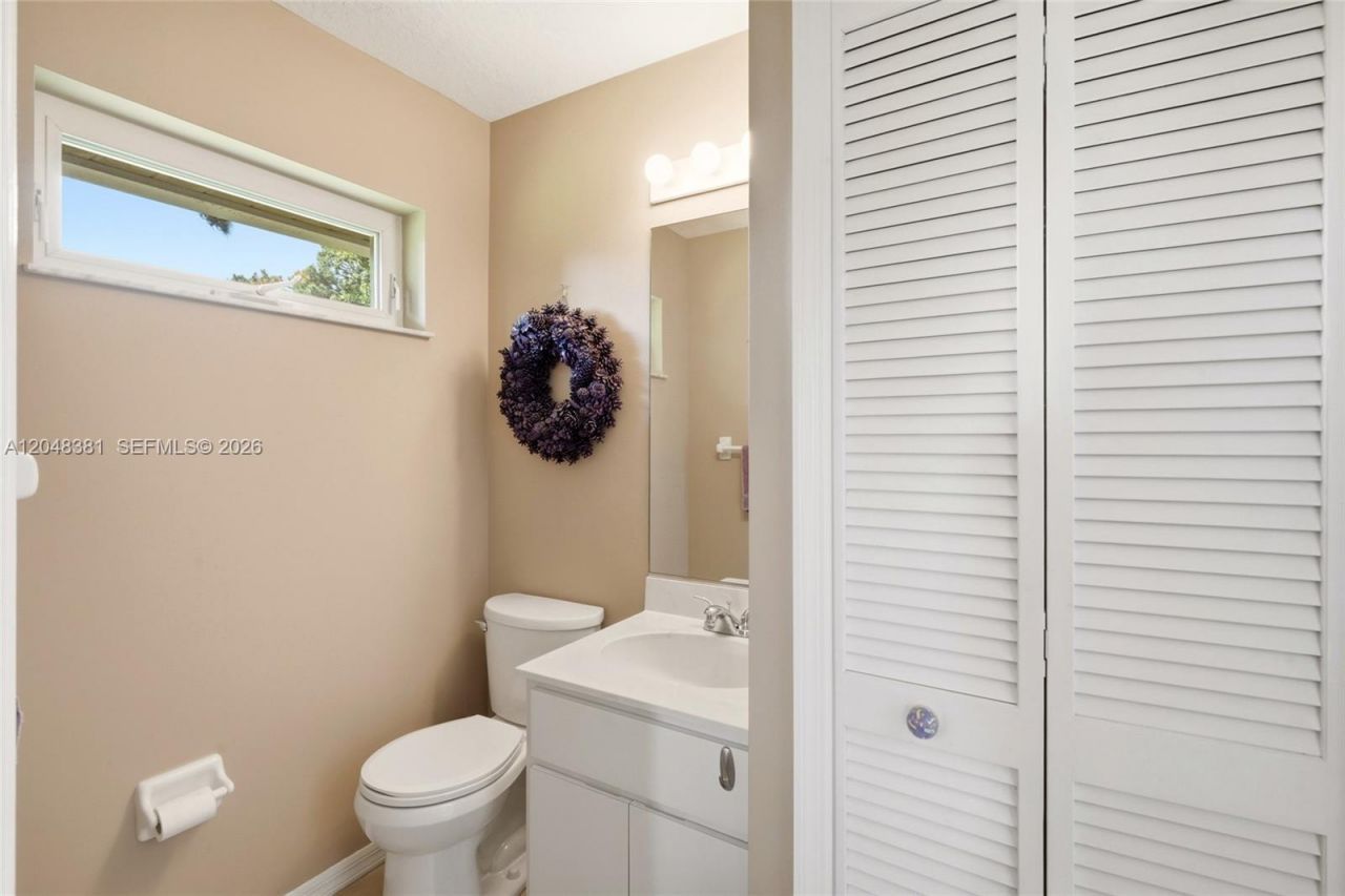 2472 SE Hillard Rd , Port Saint Lucie, FL 34952 Photo