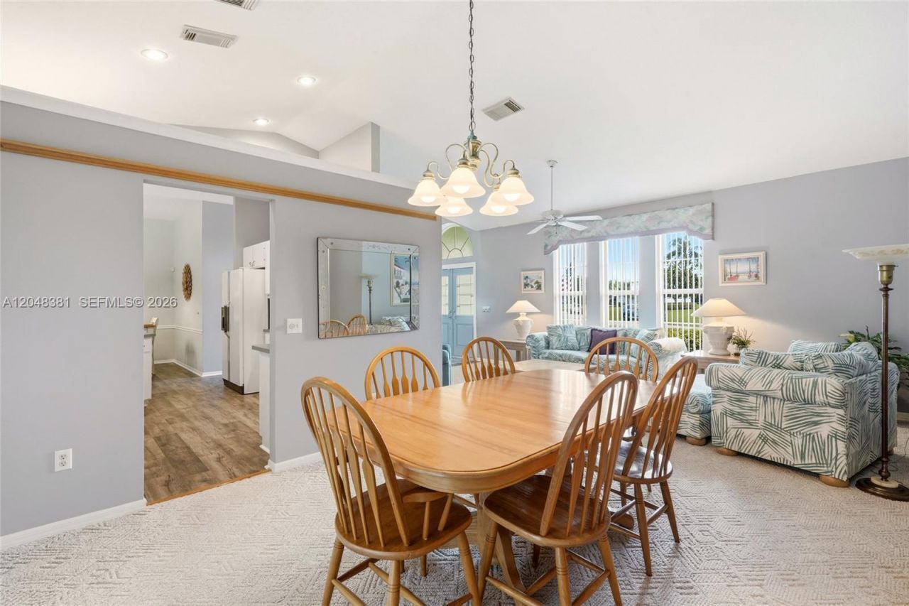 2472 SE Hillard Rd , Port Saint Lucie, FL 34952 Photo