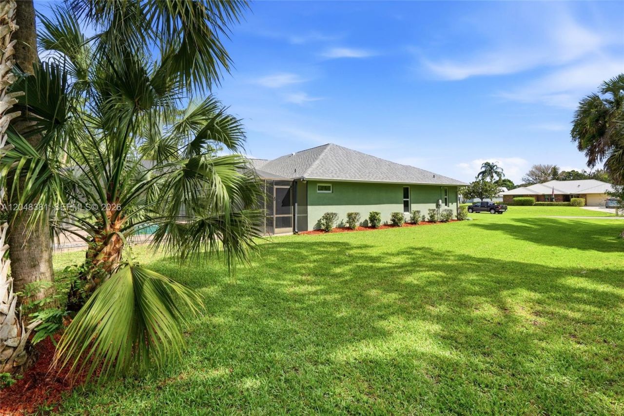 2472 SE Hillard Rd , Port Saint Lucie, FL 34952 Photo