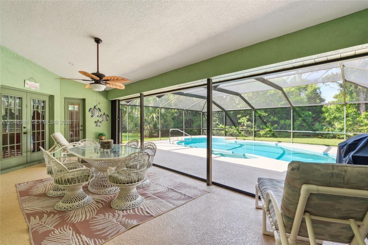 2472 SE Hillard Rd , Port Saint Lucie, FL 34952 Photo