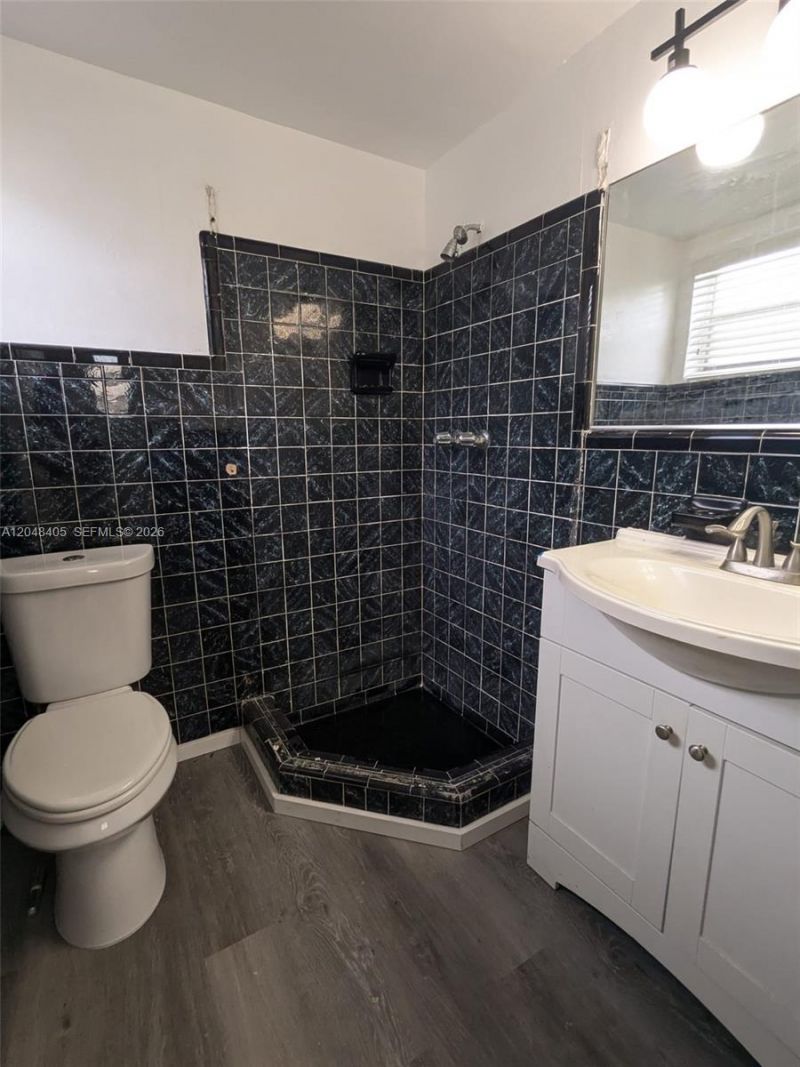 7815 Crespi Blvd, Unit 1, Miami Beach, FL 33141 Photo