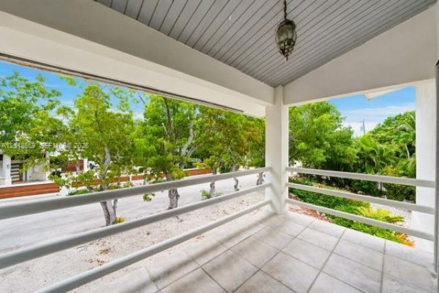 154 Redwing Rd , Tavernier, FL 33070 Photo