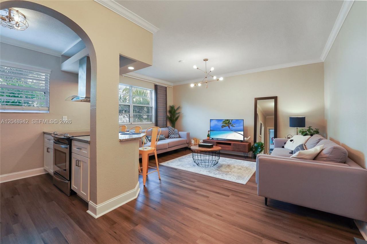 359 Meridian Ave , Unit A104, Miami Beach, FL 33139 Photo