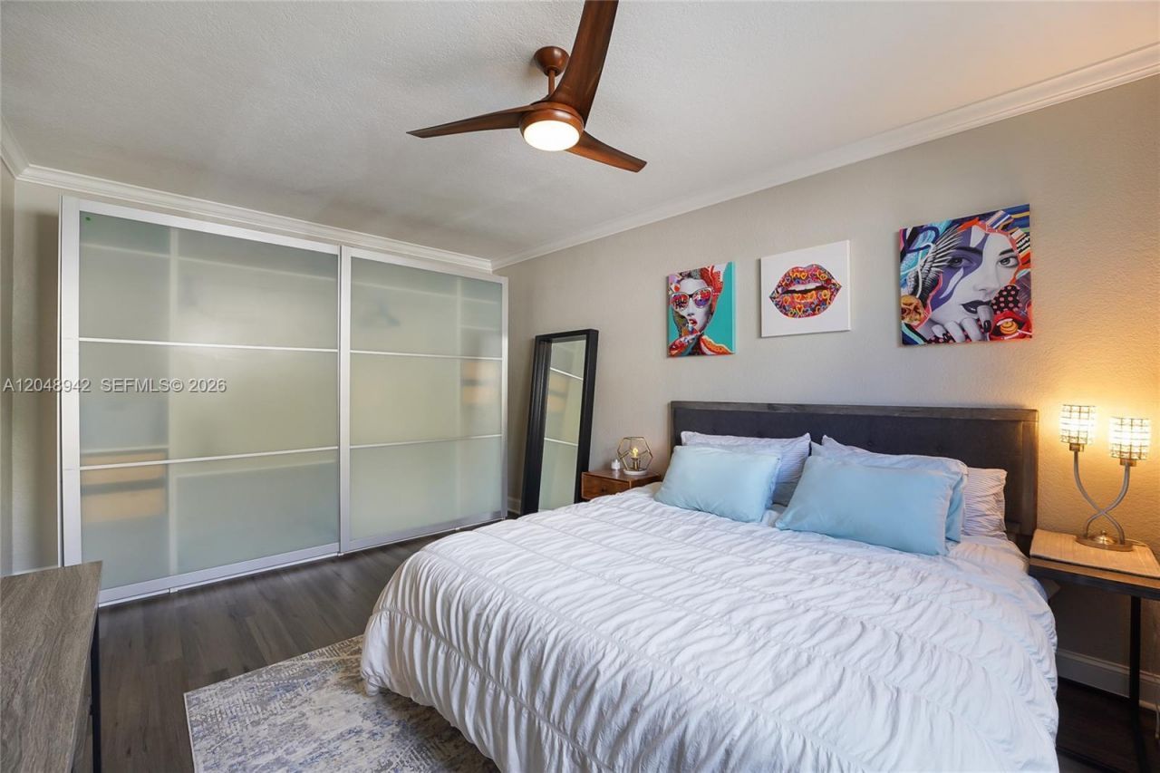 359 Meridian Ave , Unit A104, Miami Beach, FL 33139 Photo