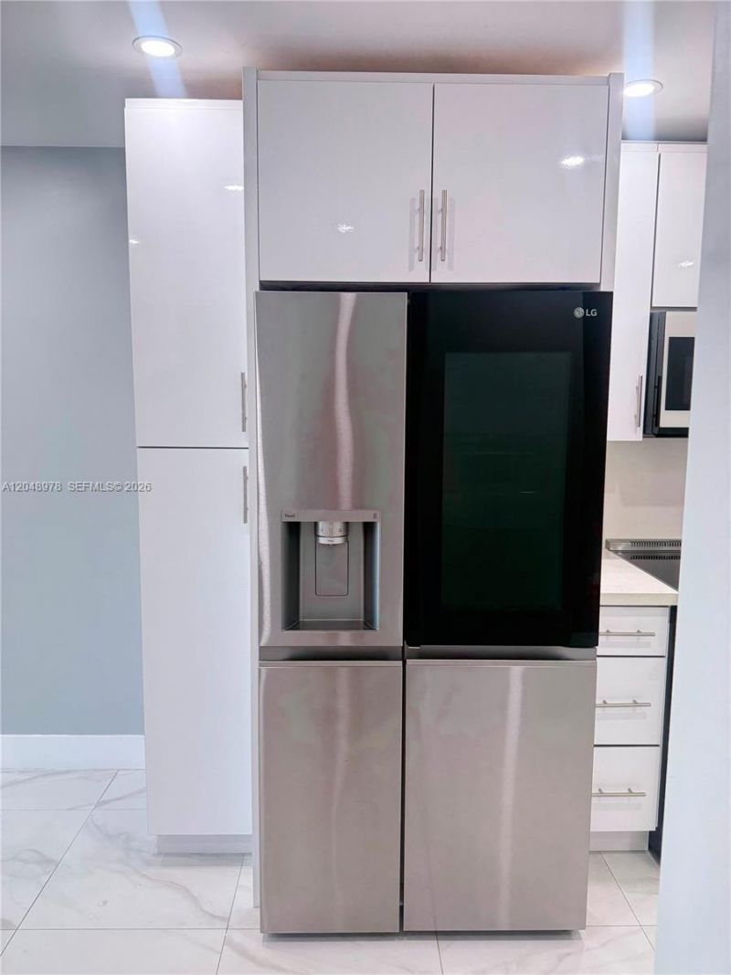 453 SW 2nd St, Unit 306C, Miami, FL 33130 Photo